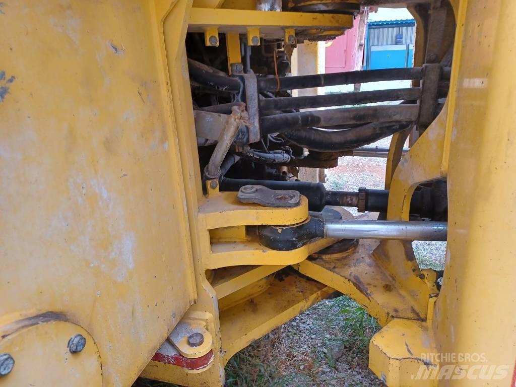New Holland W271 Carregadeiras de rodas