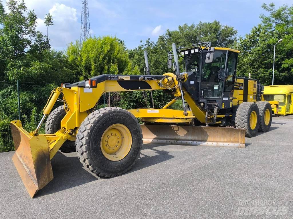 Komatsu GD 675-6 Motoniveladoras
