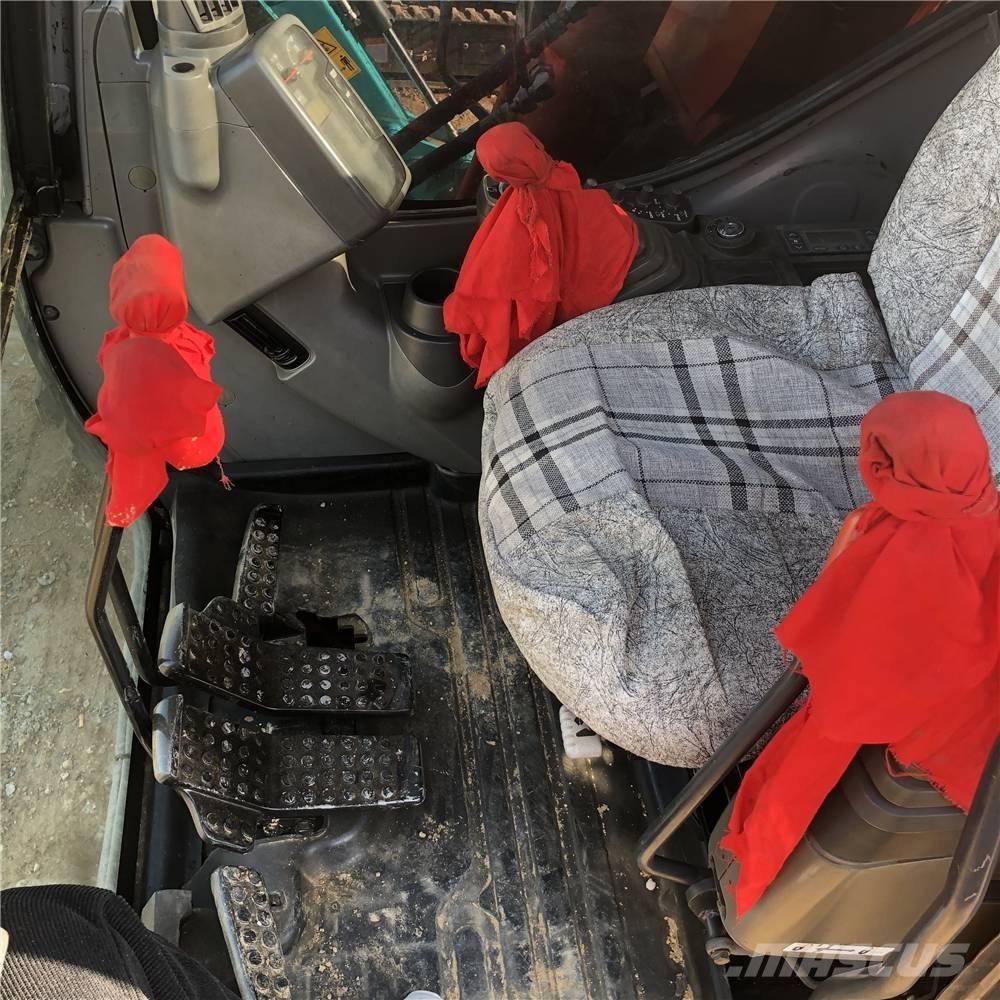 Hitachi ZX70-5A Escavadoras Midi 7t - 12t