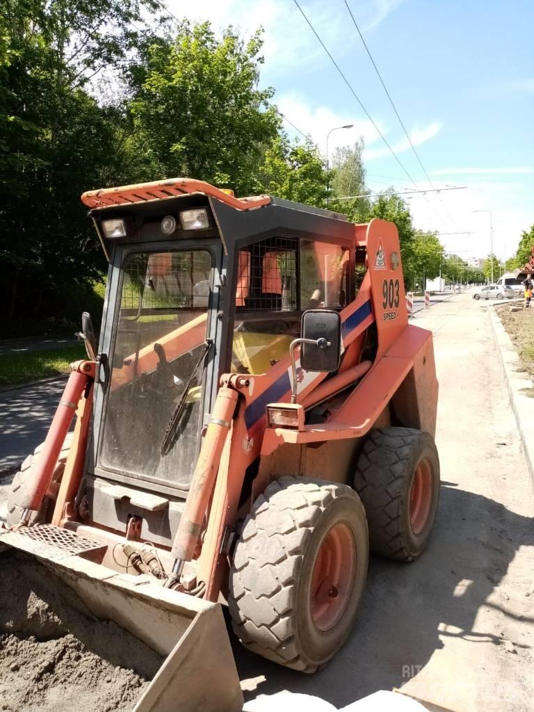 Locust L 903 SPEED Minicarregadeiras
