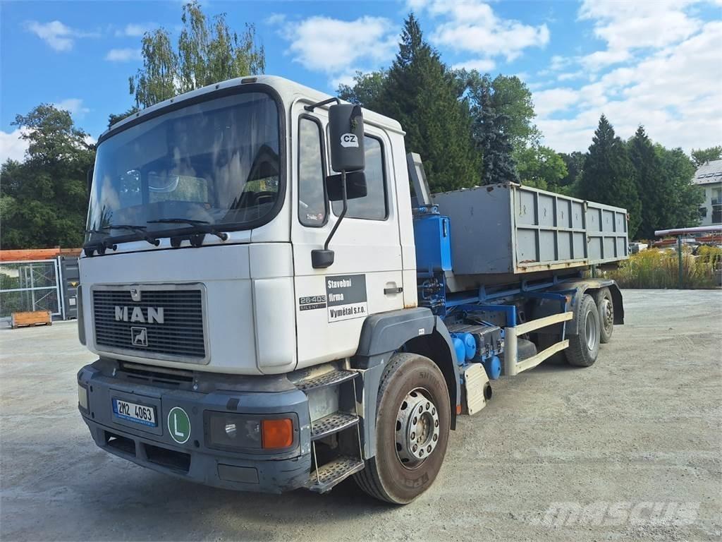 MAN 26.403 6X2 Camiões de chassis e cabine