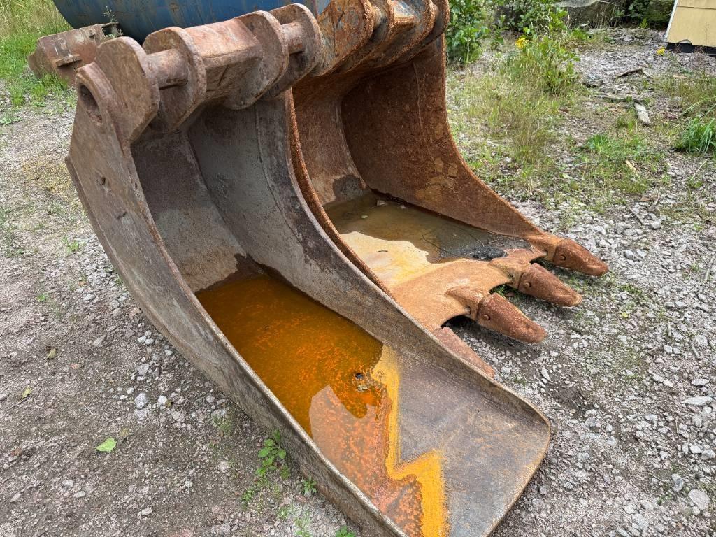 Hitachi ZX135USBL-6 Escavadeiras de esteiras