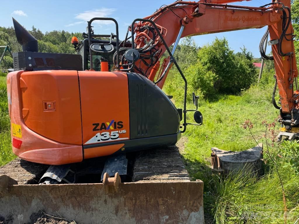 Hitachi ZX135USBL-6 Escavadeiras de esteiras