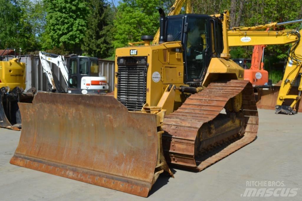 CAT D 6 N LGP Dozers - Tratores rastos