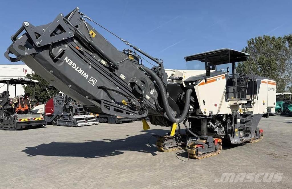 Wirtgen W 207 Fi Moinhos de asfalto a frio