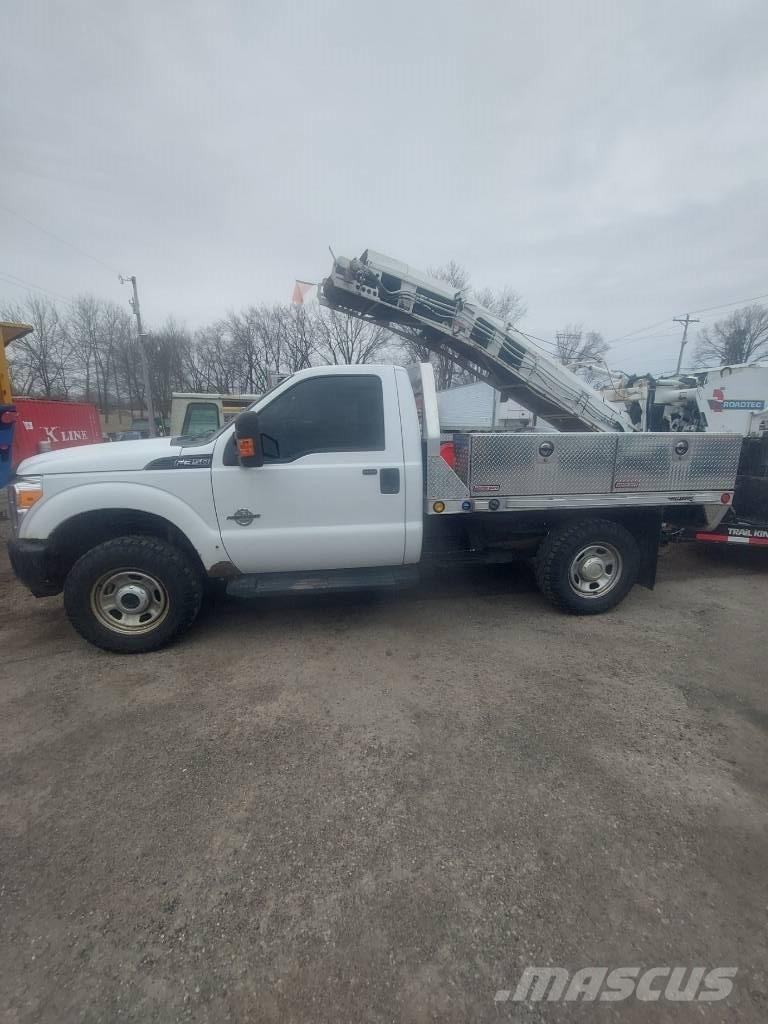 Ford F350 Outros