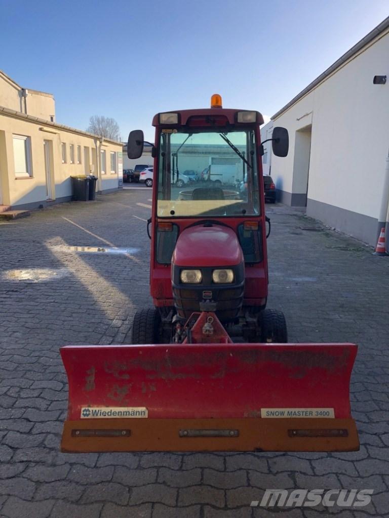 Shibaura ST 324 HST Tractores compactos