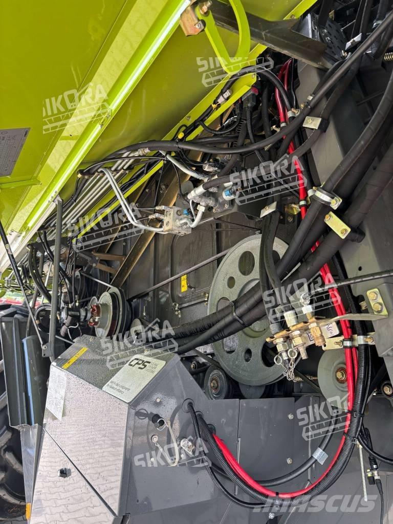 CLAAS Tucano 320 Ceifeiras debulhadoras