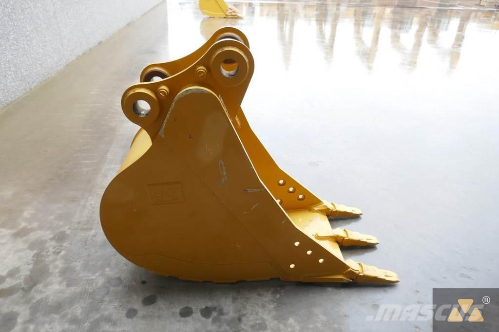 CAT 320 Bucket Baldes