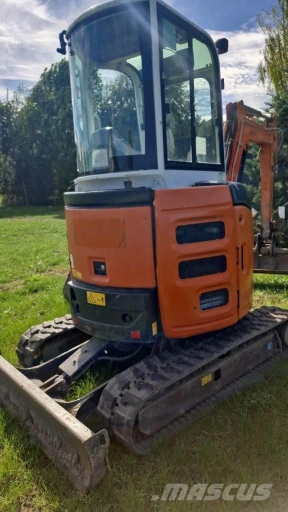 Hitachi ZX 26 Miniescavadeiras