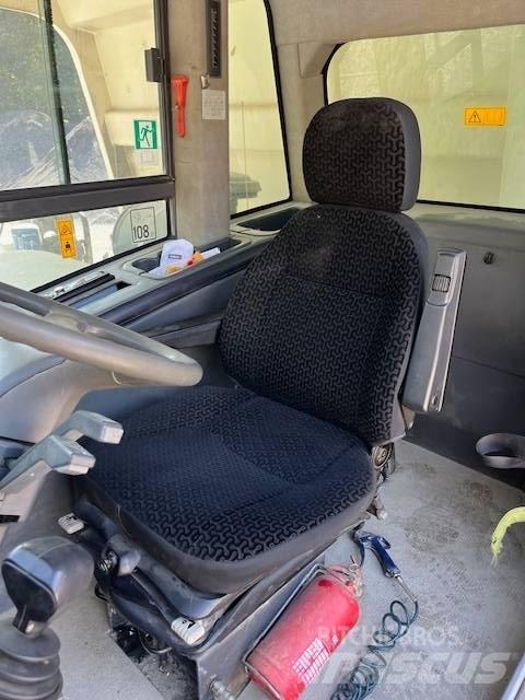 Astra RD 32 Camiőes basculantes rígidos
