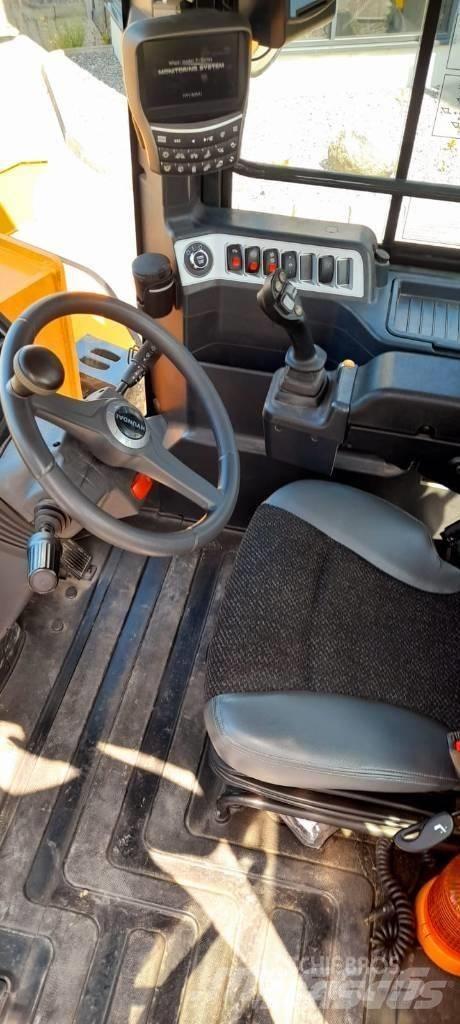 Hyundai HL 975 Carregadeiras de rodas