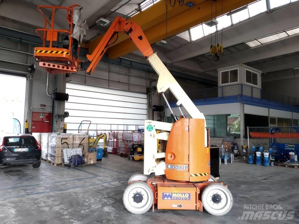 JLG E 300 AJP Elevadores braços articulados