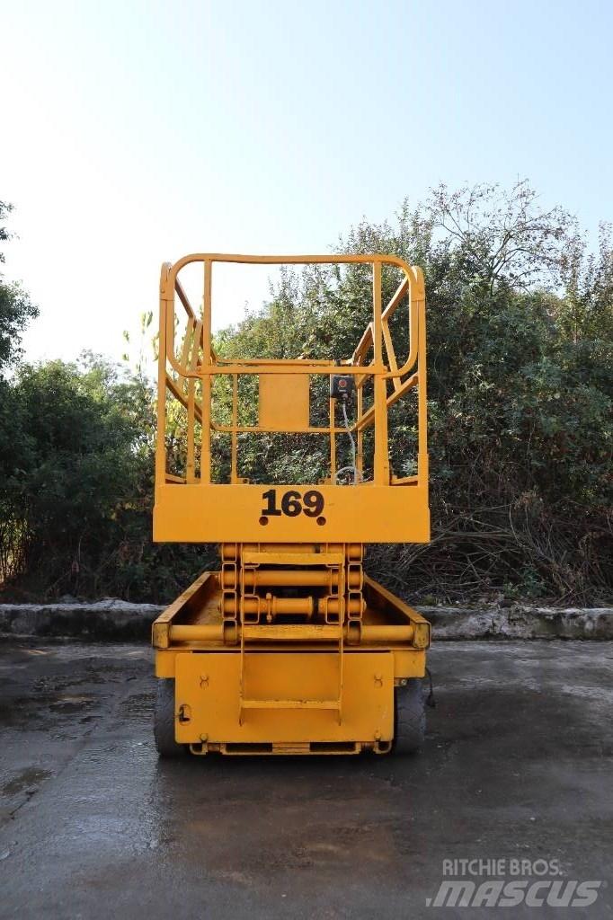 Haulotte Compact 10 Elevadores de tesoura
