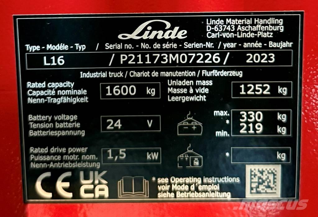 Linde L16/1173-01 Empilhador para operador externo