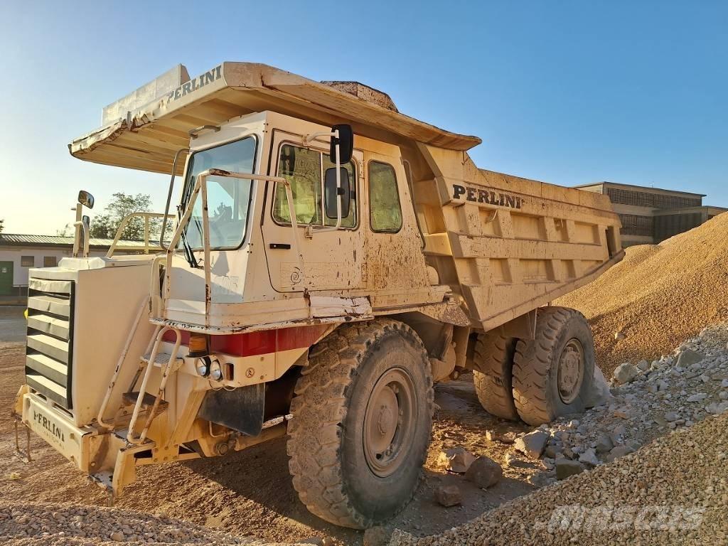 Perlini DP-605 Camiőes basculantes rígidos