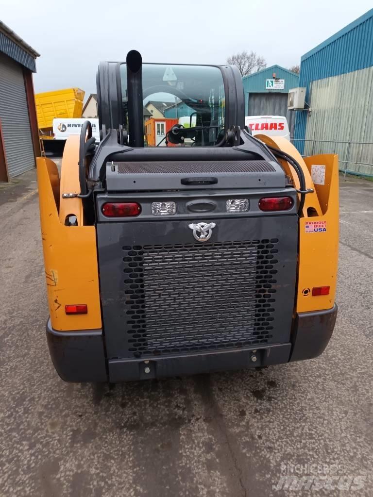 CASE SV185B Minicarregadeiras