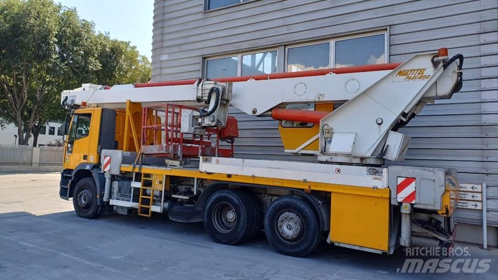 Pagliero J340TA Plataformas aéreas montadas em camião