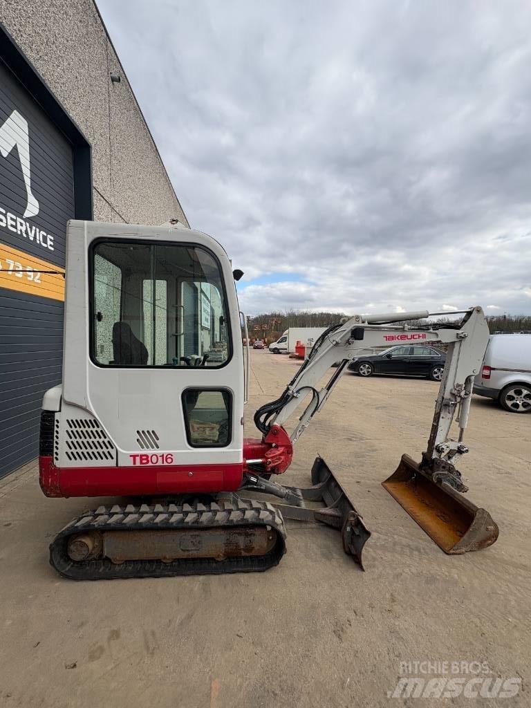 Takeuchi TB016 Miniescavadeiras