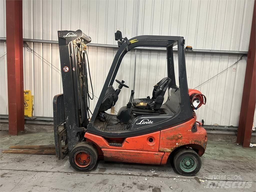 Linde H20T-03 Empilhadores a gás