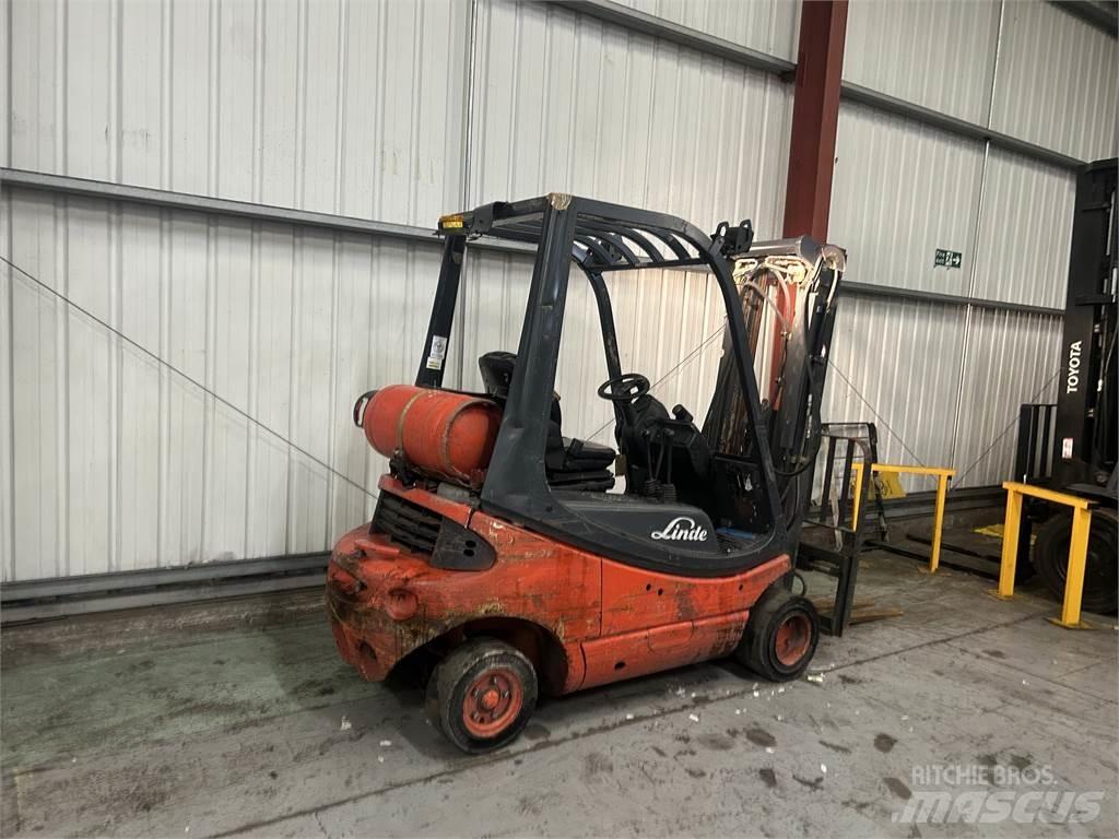 Linde H20T-03 Empilhadores a gás