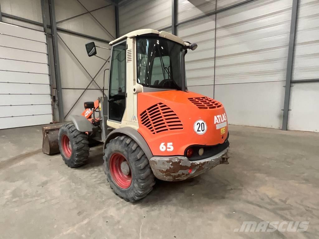 Atlas 65 Carregadeiras de rodas