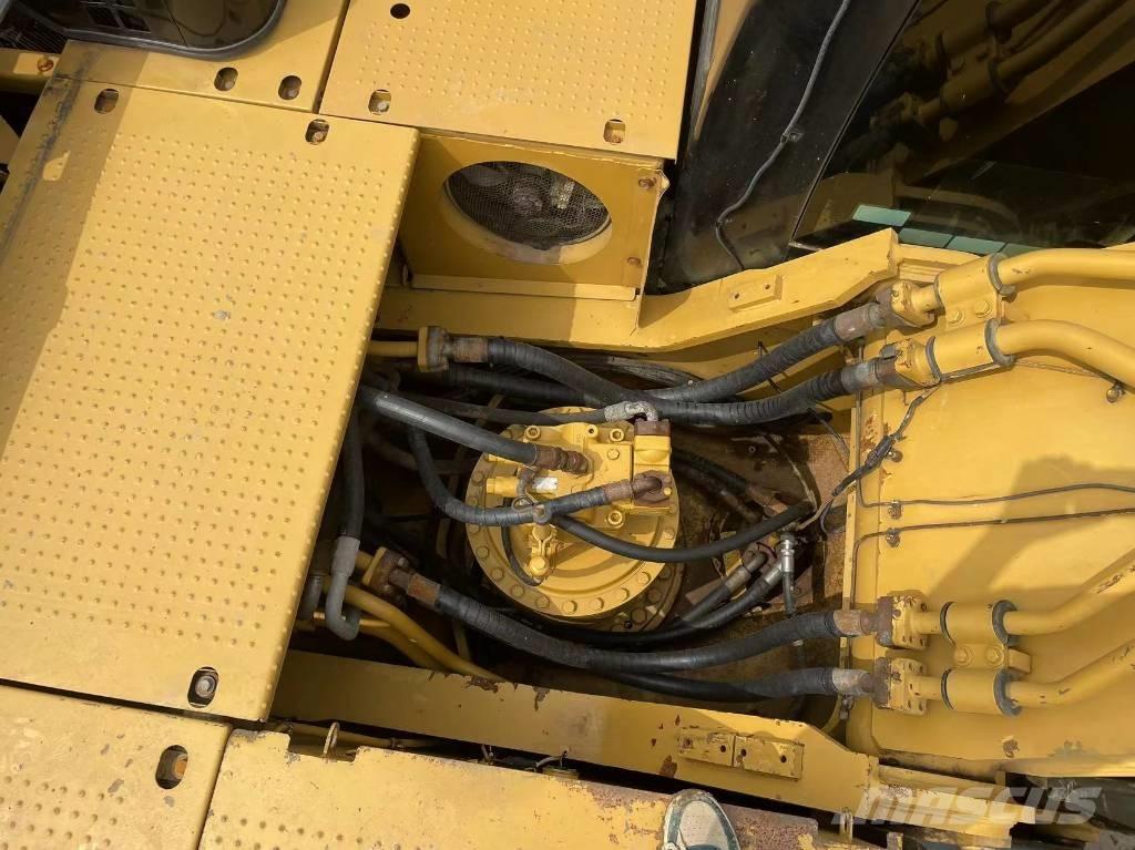 CAT 330D Escavadeiras de esteiras