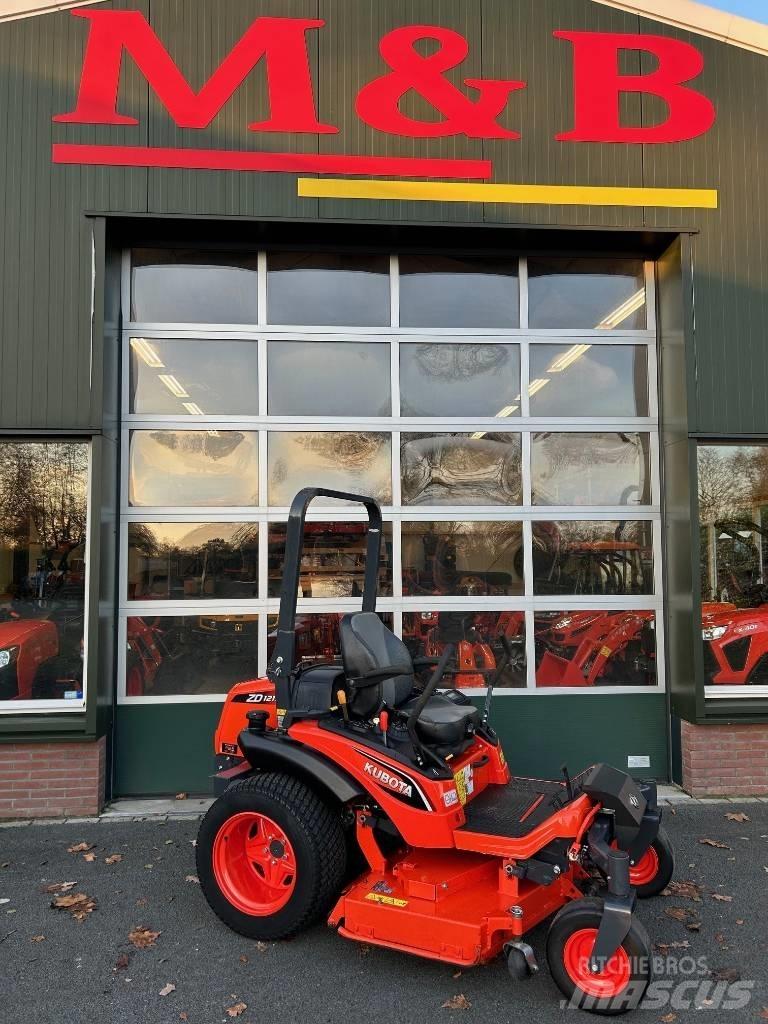 Kubota ZD 1211 Corta-Relvas Riders
