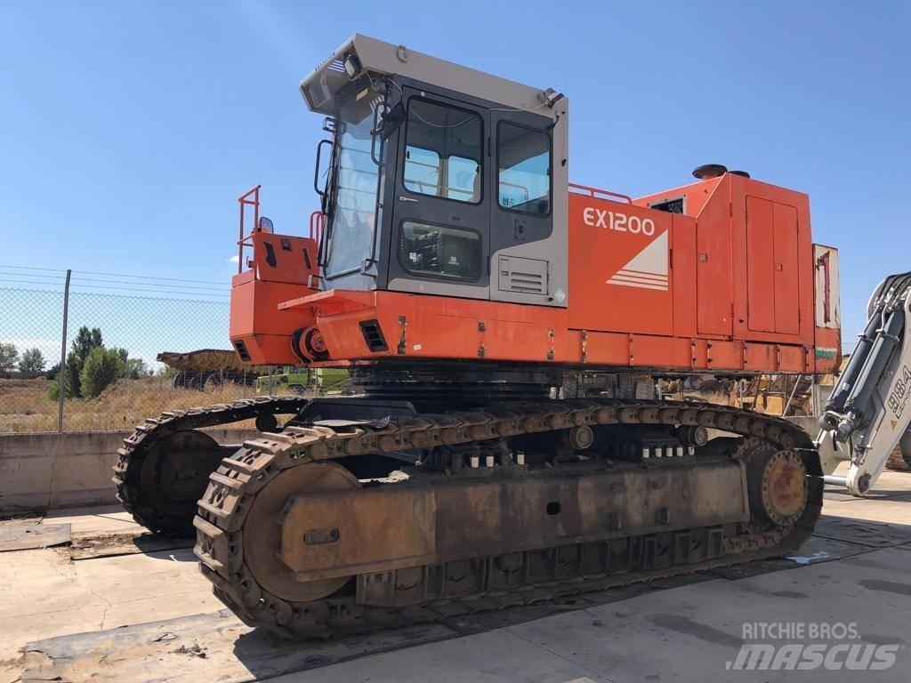 Hitachi EX 1200-5 D Escavadeiras de esteiras