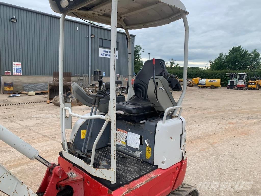 Takeuchi TB 215 R Miniescavadeiras