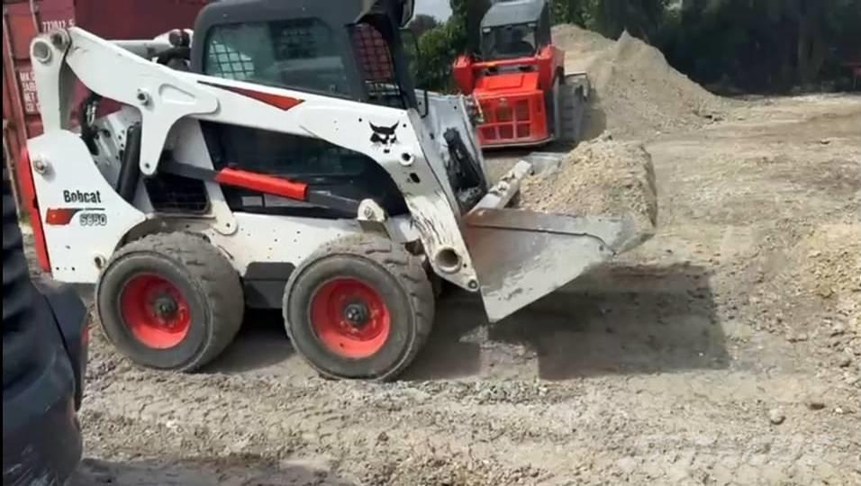 Bobcat S650 Minicarregadeiras