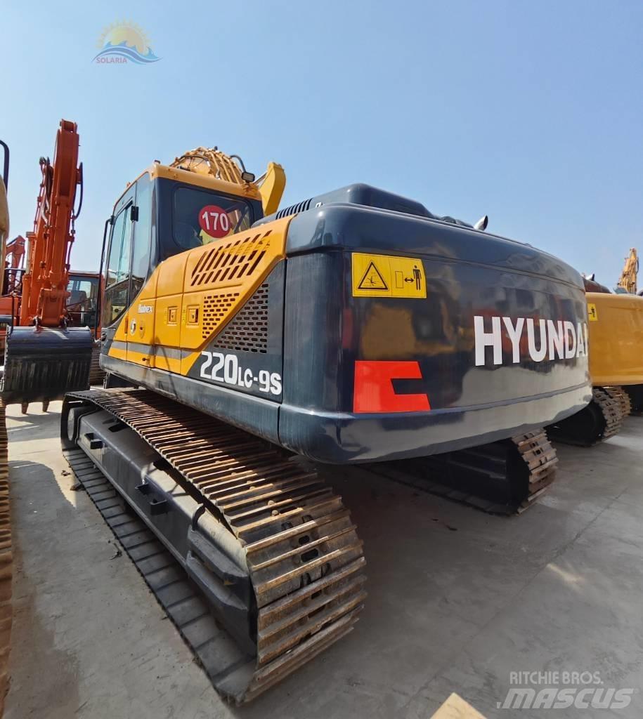 Hyundai R220LC-9S Escavadeiras de esteiras
