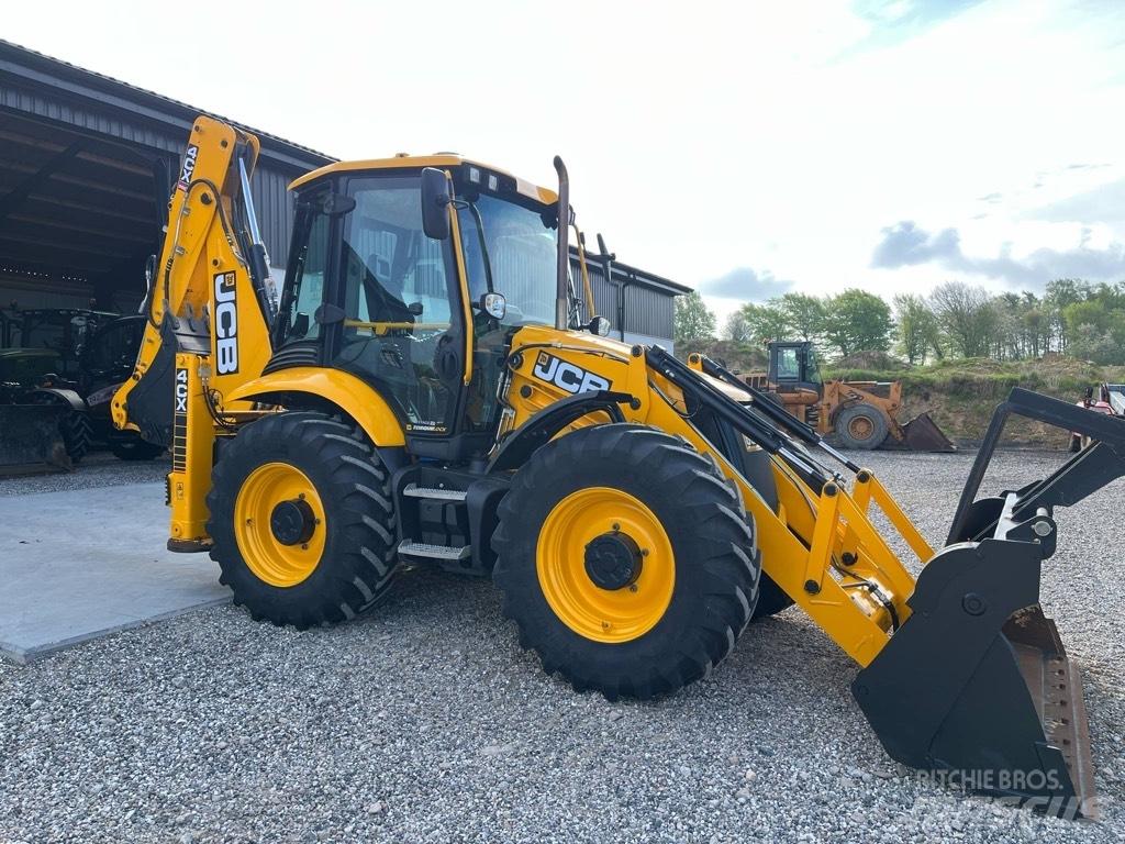 JCB 4 CX Pro Retroescavadeiras