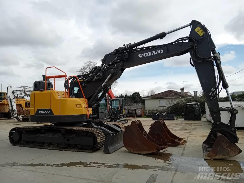 Volvo ECR235EL Escavadeiras de esteiras