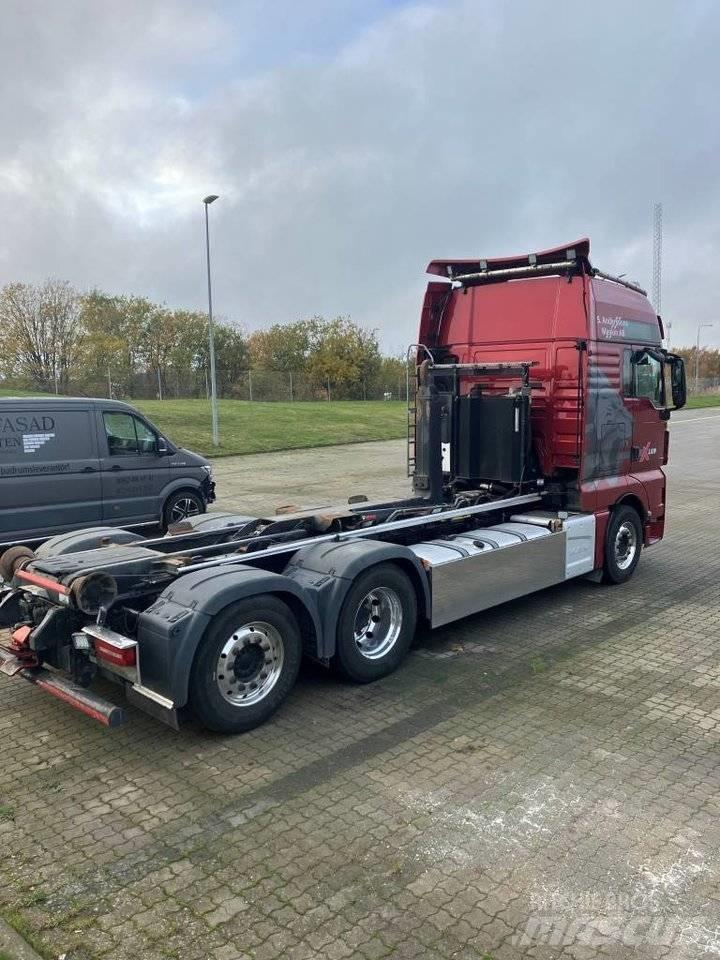 MAN TGX 26.510 Camiões Ampliroll