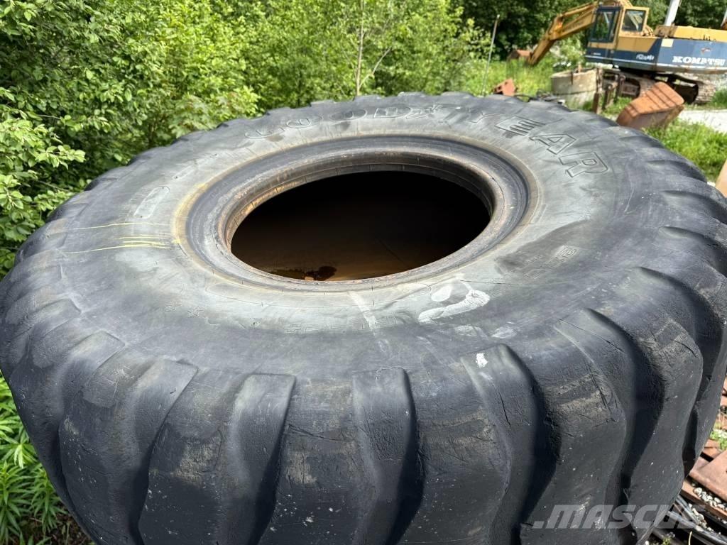 Goodyear 23,5R25 Pneus