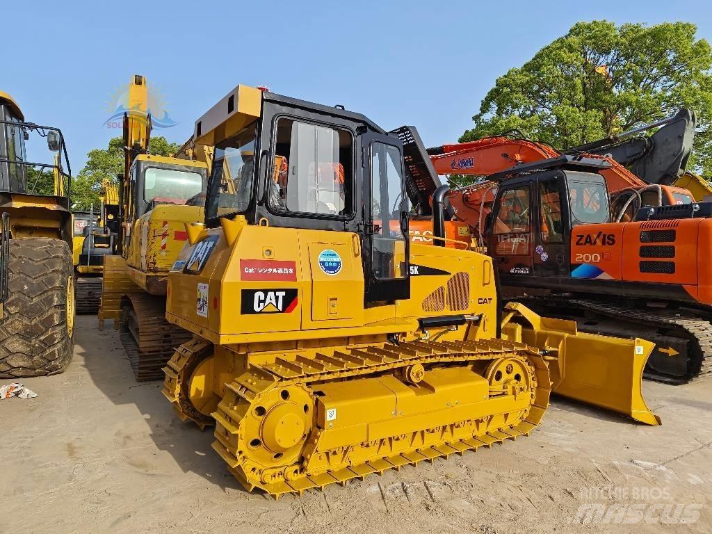 CAT D5K Dozers - Tratores rastos