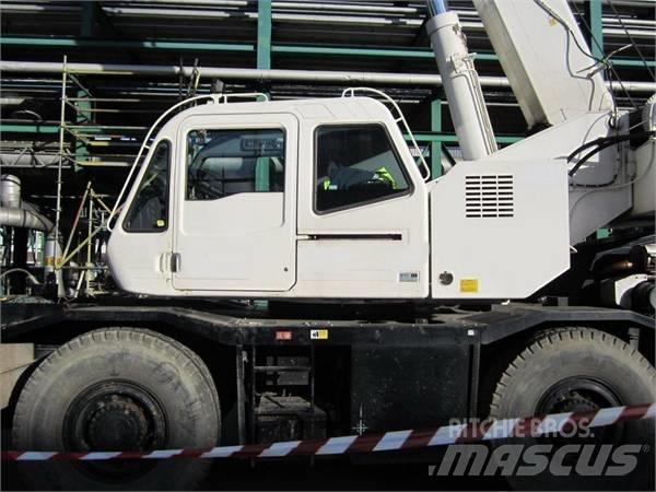 TADANO GR300EX Gruas Todo terreno