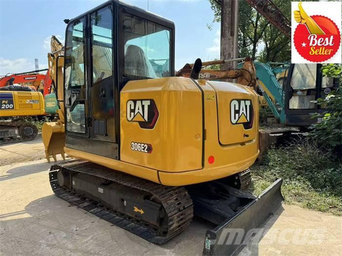 CAT 306 Miniescavadeiras
