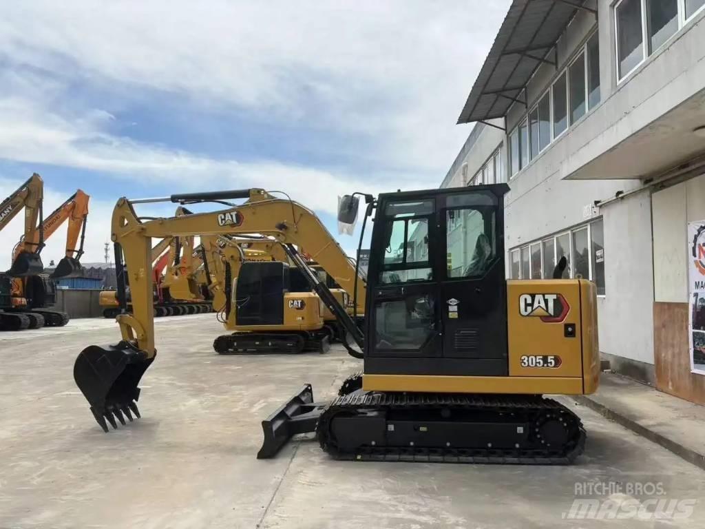 CAT 305.5 Miniescavadeiras
