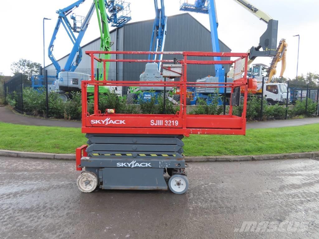 SkyJack SJ II 3219 Elevadores de tesoura