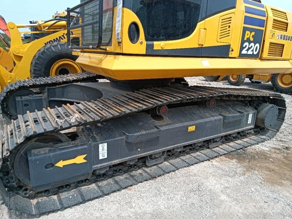 Komatsu PC 220-8 Escavadeiras de esteiras
