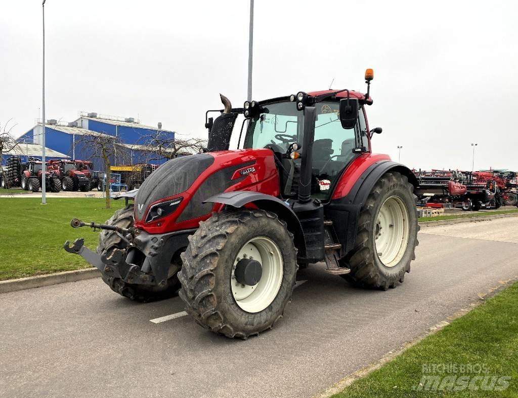 Valtra T 234 A Tratores Agrícolas usados