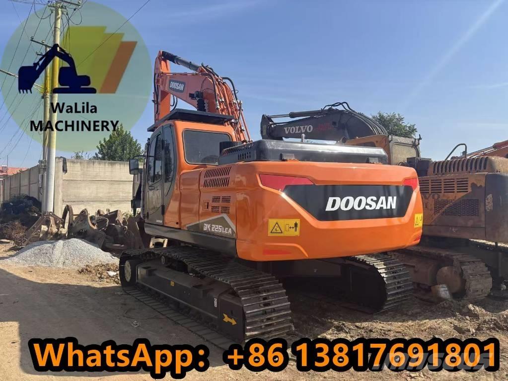 Doosan DX 225 LCA Escavadeiras de esteiras