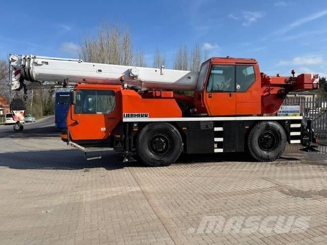 Liebherr LTM 1030-2 Gruas Todo terreno