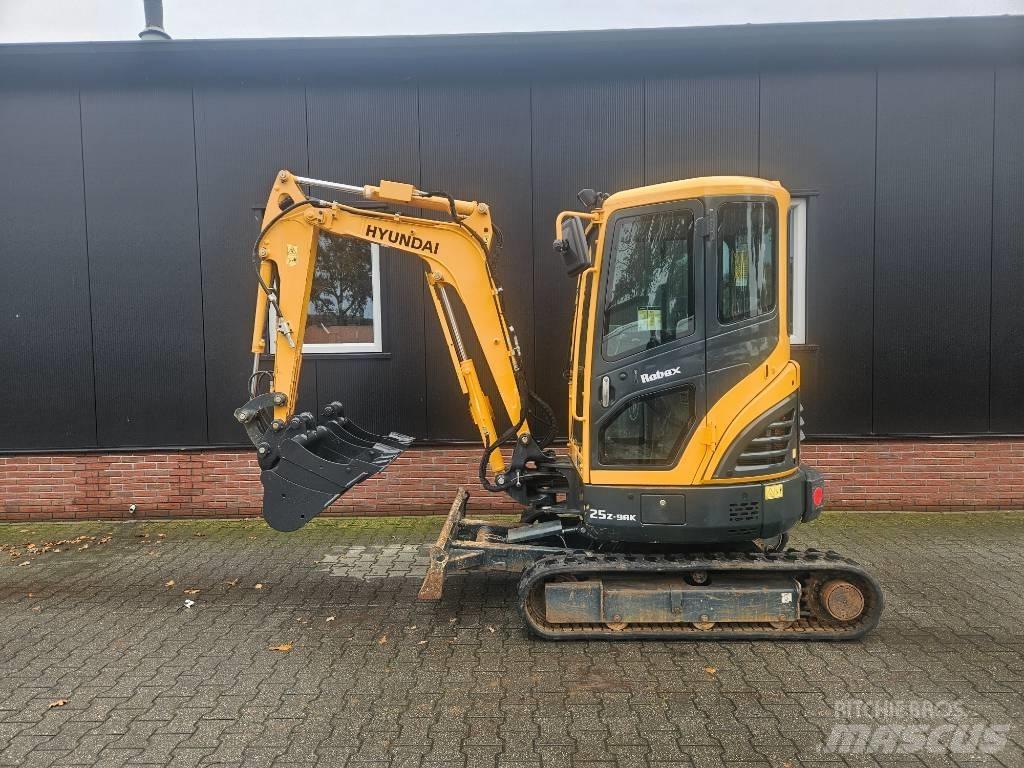 Hyundai Robex 25-9 Miniescavadeiras