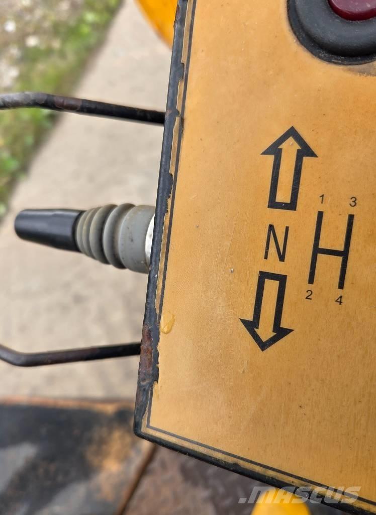 JCB 6 TST Dumpers de obras