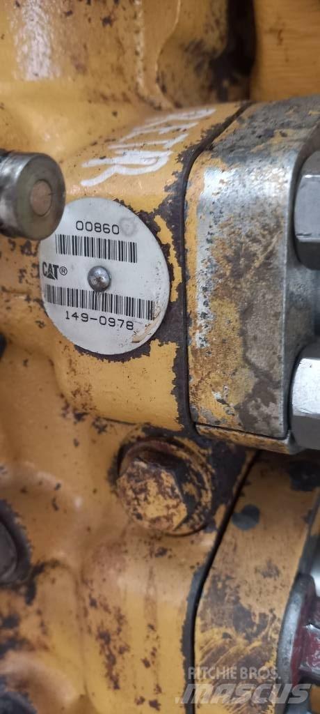CAT 730 Transmissăo