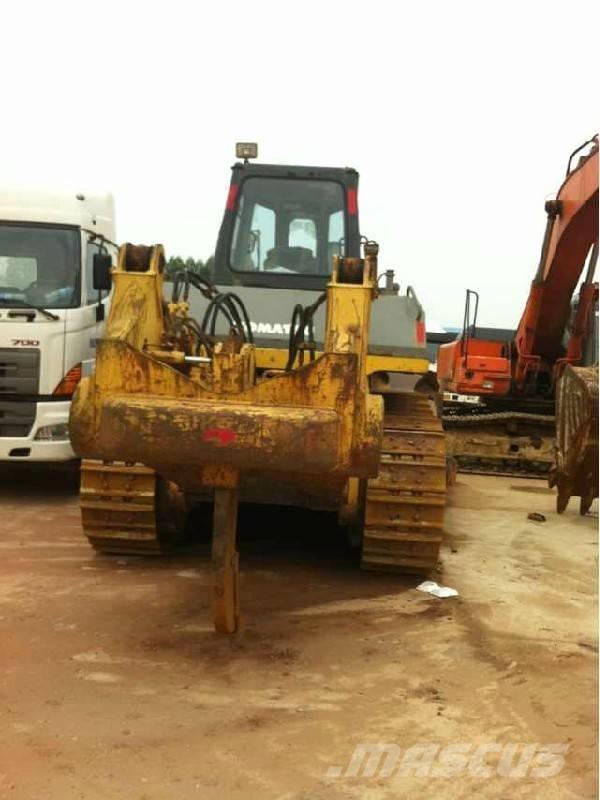 Komatsu D 155 A-3 Dozers - Tratores rastos