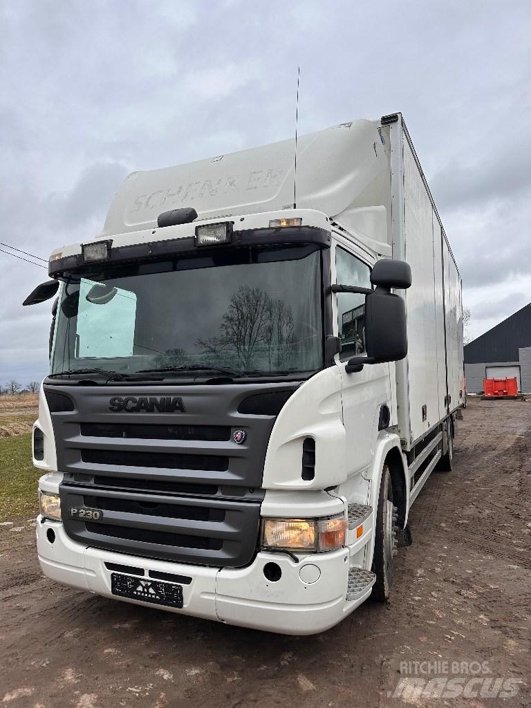 Scania P 230 Caminhões de caixa fechada